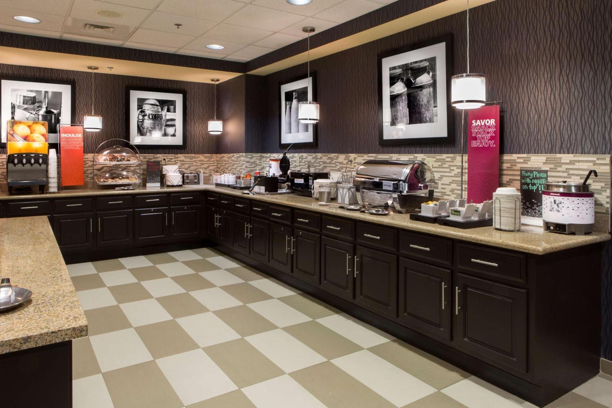 Hampton Inn Troy Exterior photo