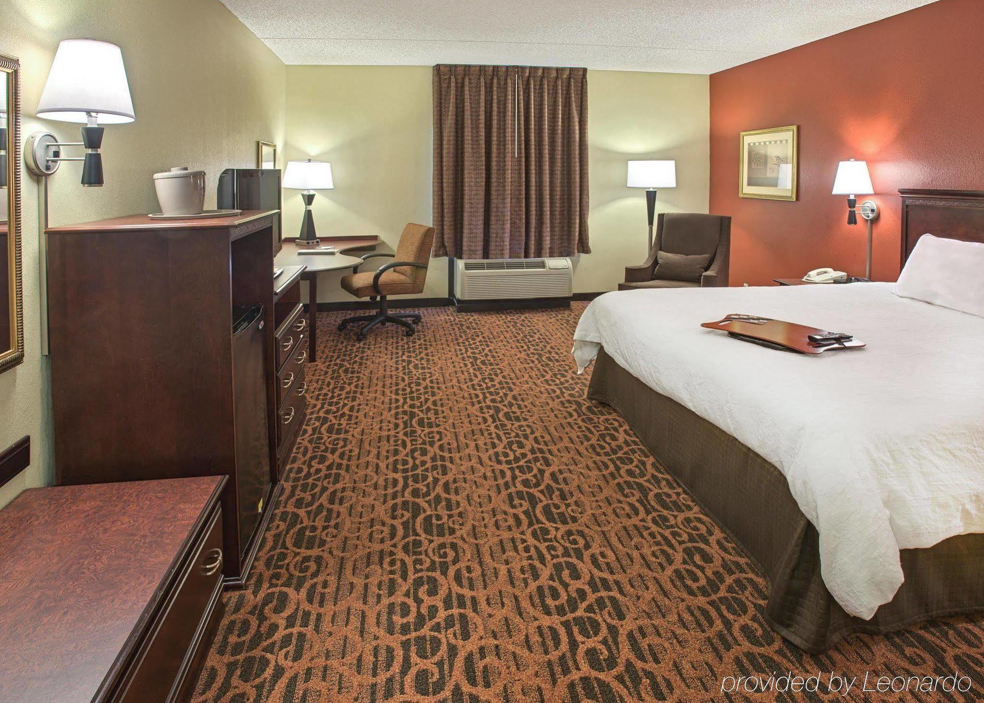 Hampton Inn Troy Exterior photo