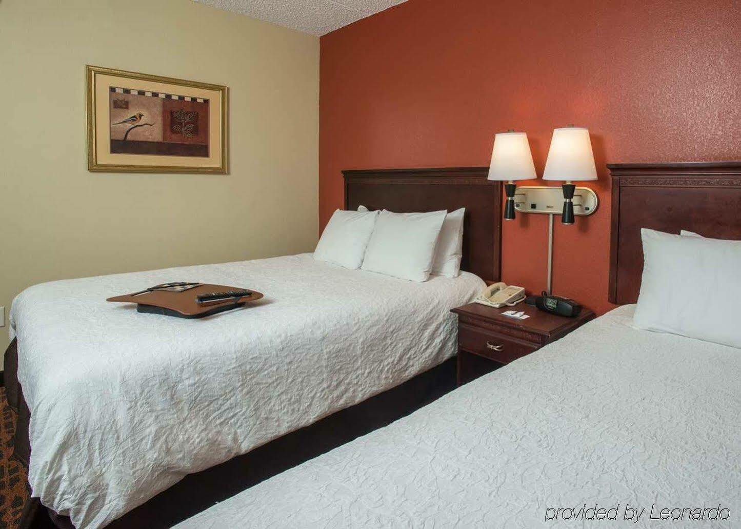 Hampton Inn Troy Exterior photo